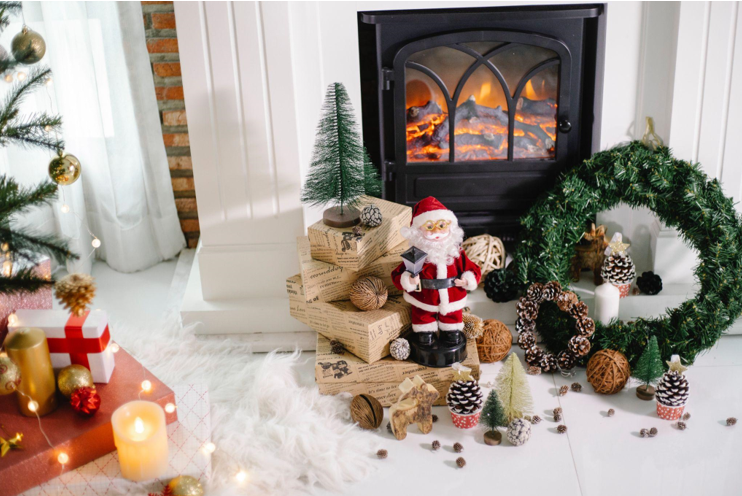 How Artificial Christmas Trees Bring Romance into Your Home